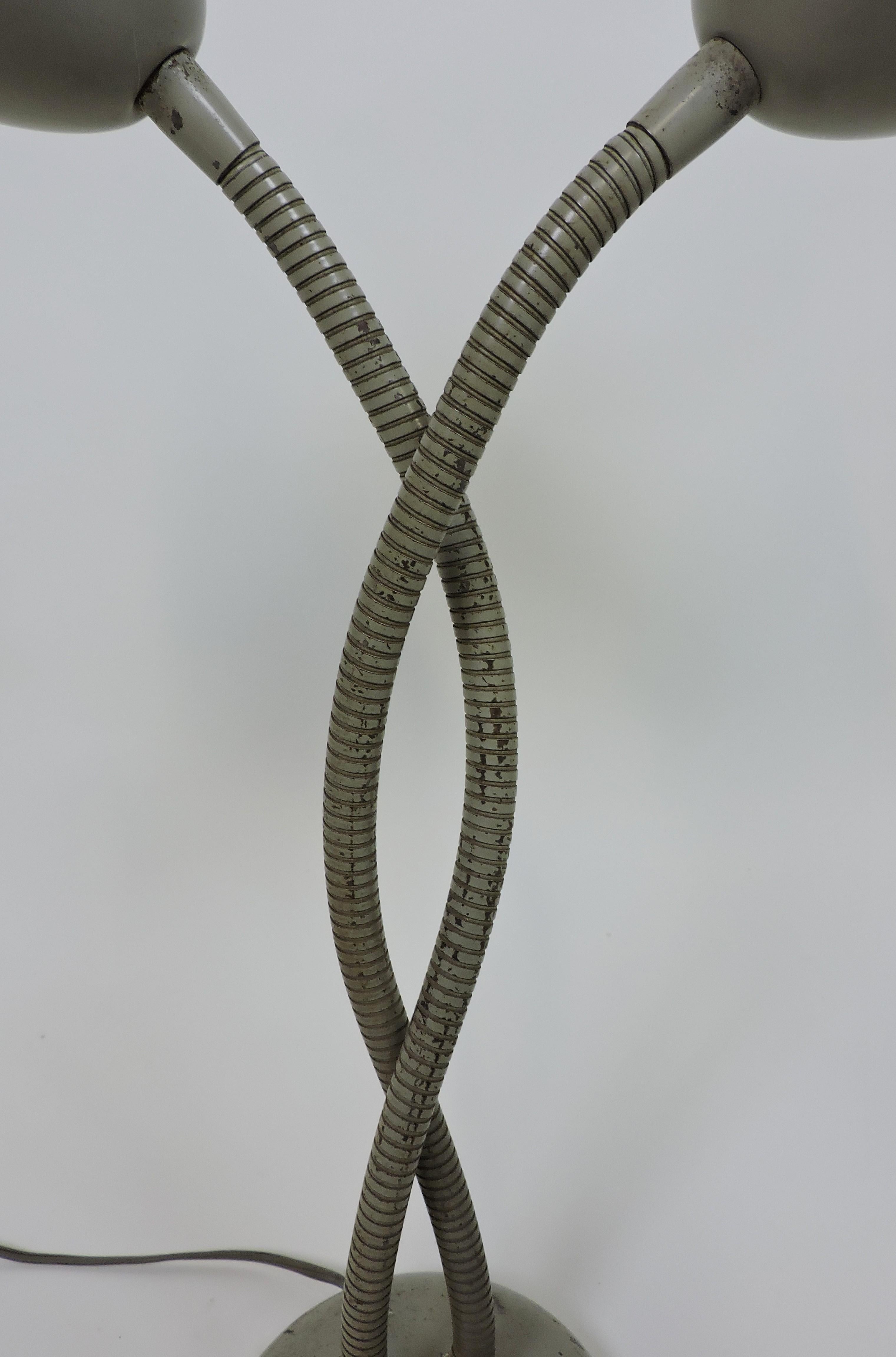 Kurt Versen Mid-Century Modern Double Cone Gooseneck Desk Lamp 2