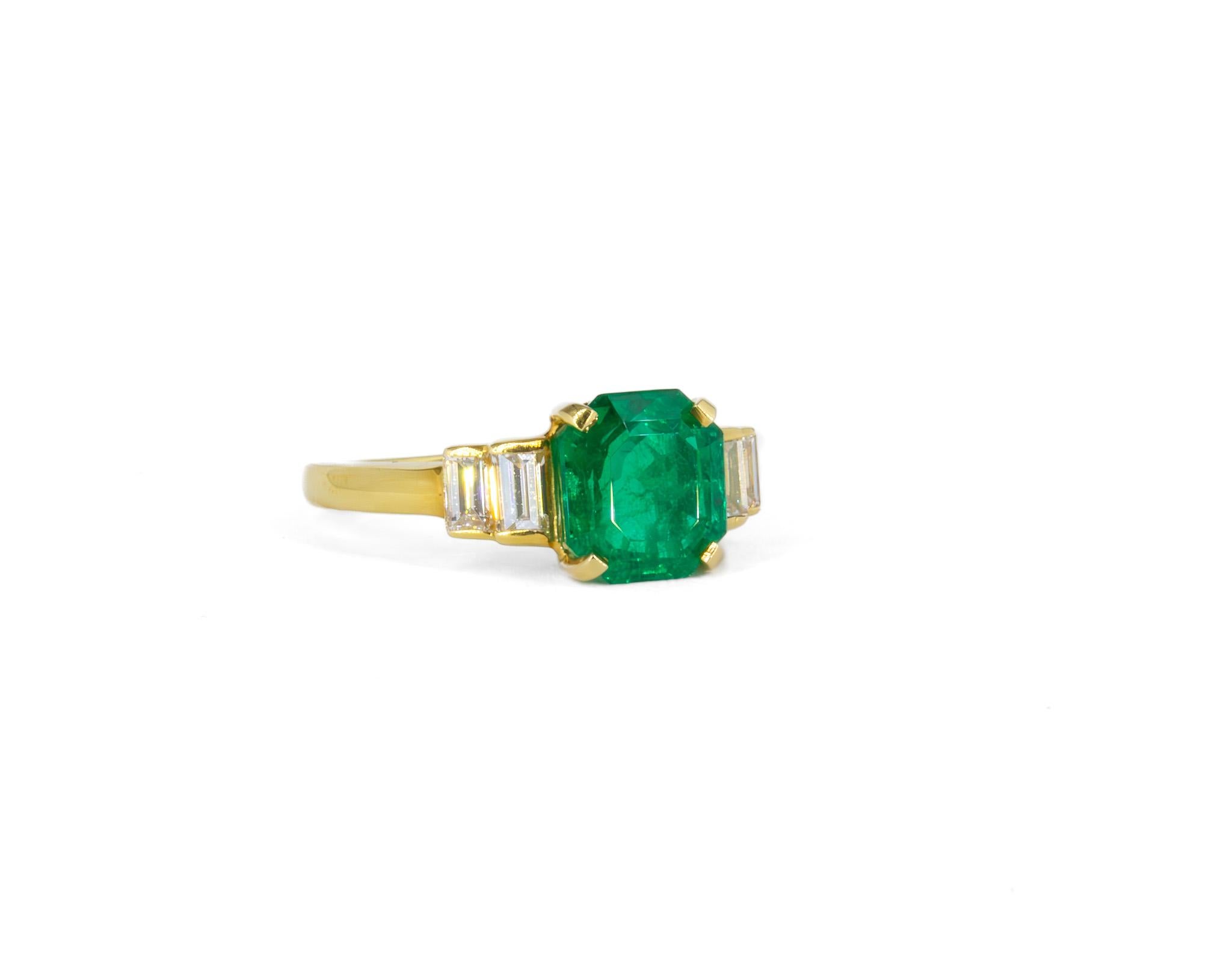 Contemporary Kurt Wayne 2.27 Carat Step Cut Emerald and Diamond Five Stone Ring For Sale