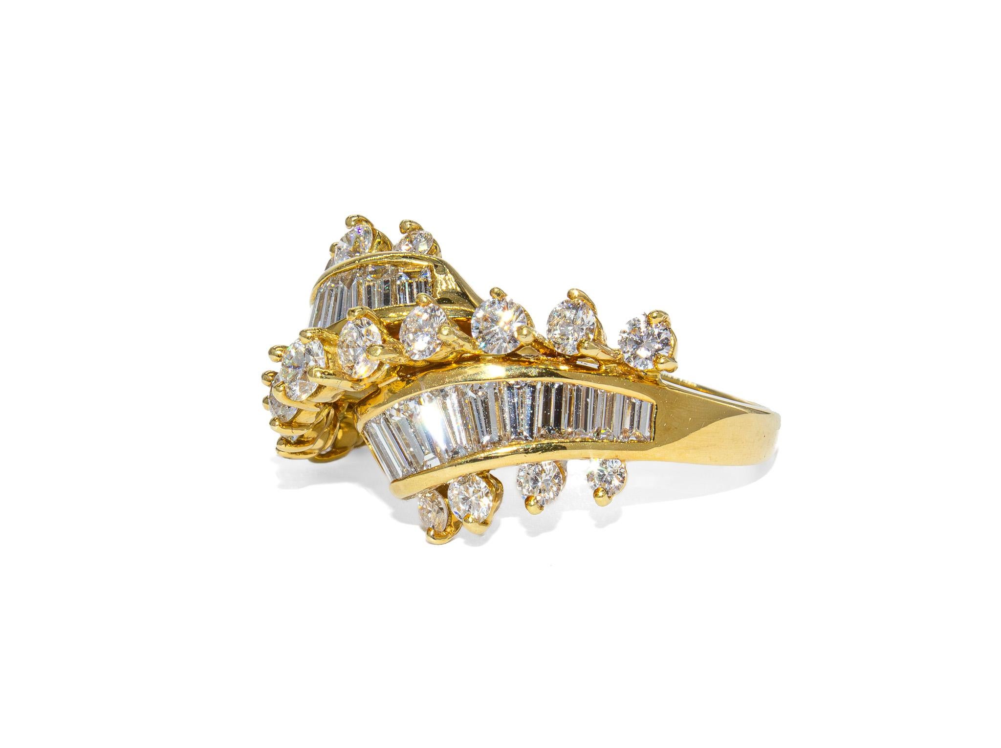 Contemporary Kurt Wayne 2.27 Carat Total Round and Baguette Diamond Cocktail Ring For Sale