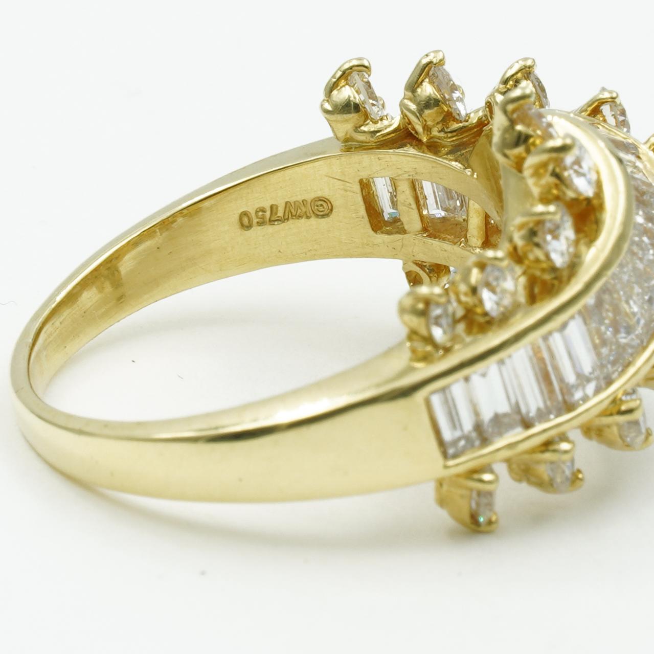 Kurt Wayne 2.40ctw Baguette & Round Diamond Cocktail Ring in 18k Yellow Gold In Excellent Condition In Carmel, IN