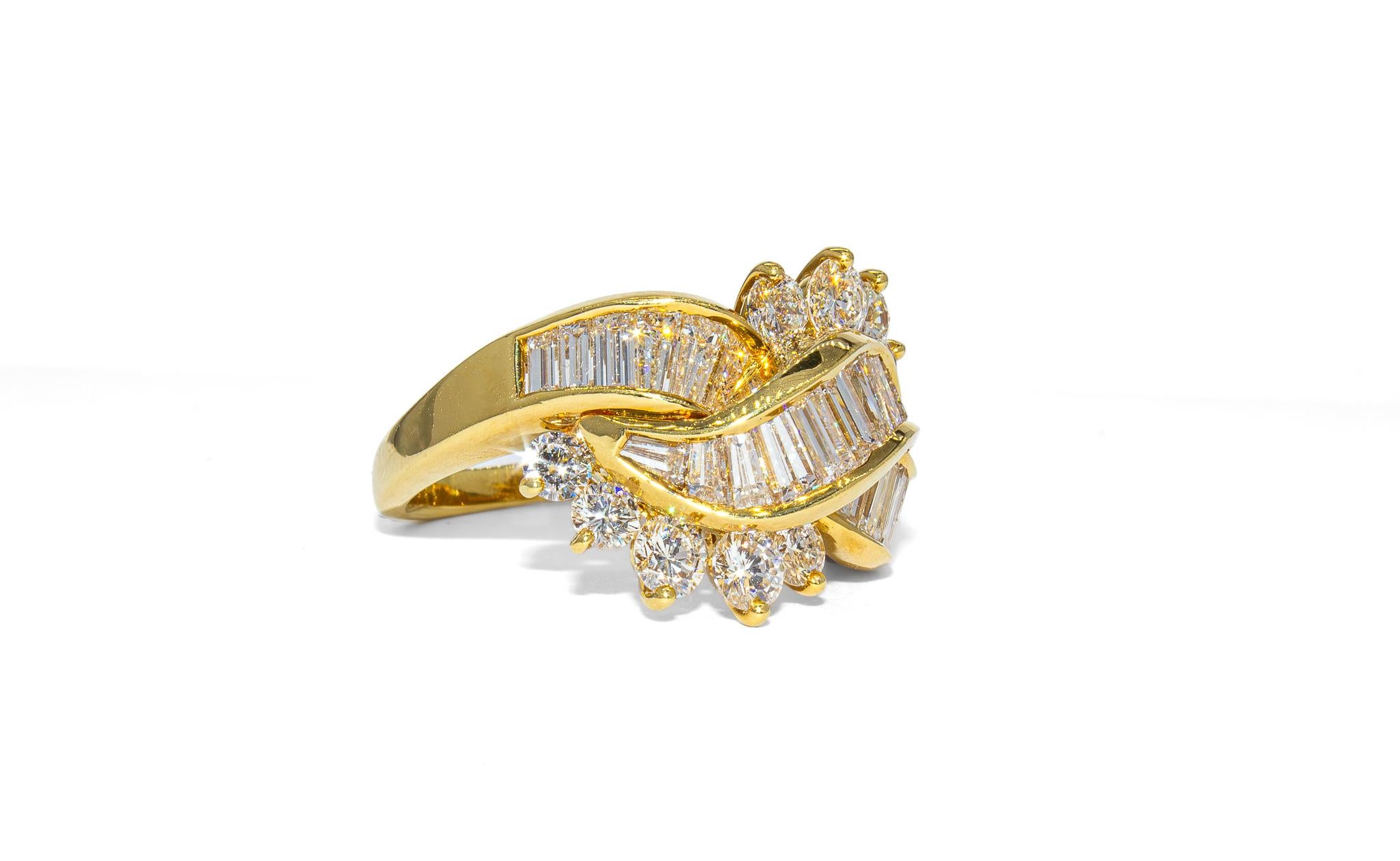 Contemporary Kurt Wayne 2.75 Carat Total Round and Baguette Diamond Cocktail Ring For Sale