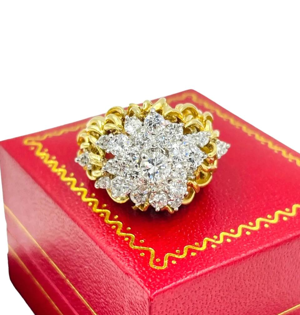 Modern Kurt Wayne Diamond Yellow Gold Cluster Ring 