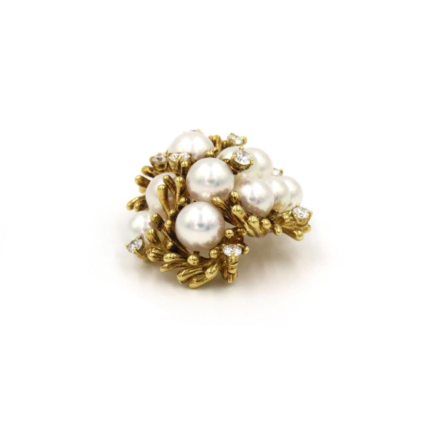 Kurt Wayne Pin/Brooch in 18K Yellow Gold with 9 Diamonds 1.20 CTW And Pearls For Sale 1