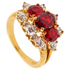 Anello Kurt Wayne in oro giallo 18Kt con 4,22 carati di rubini e diamanti