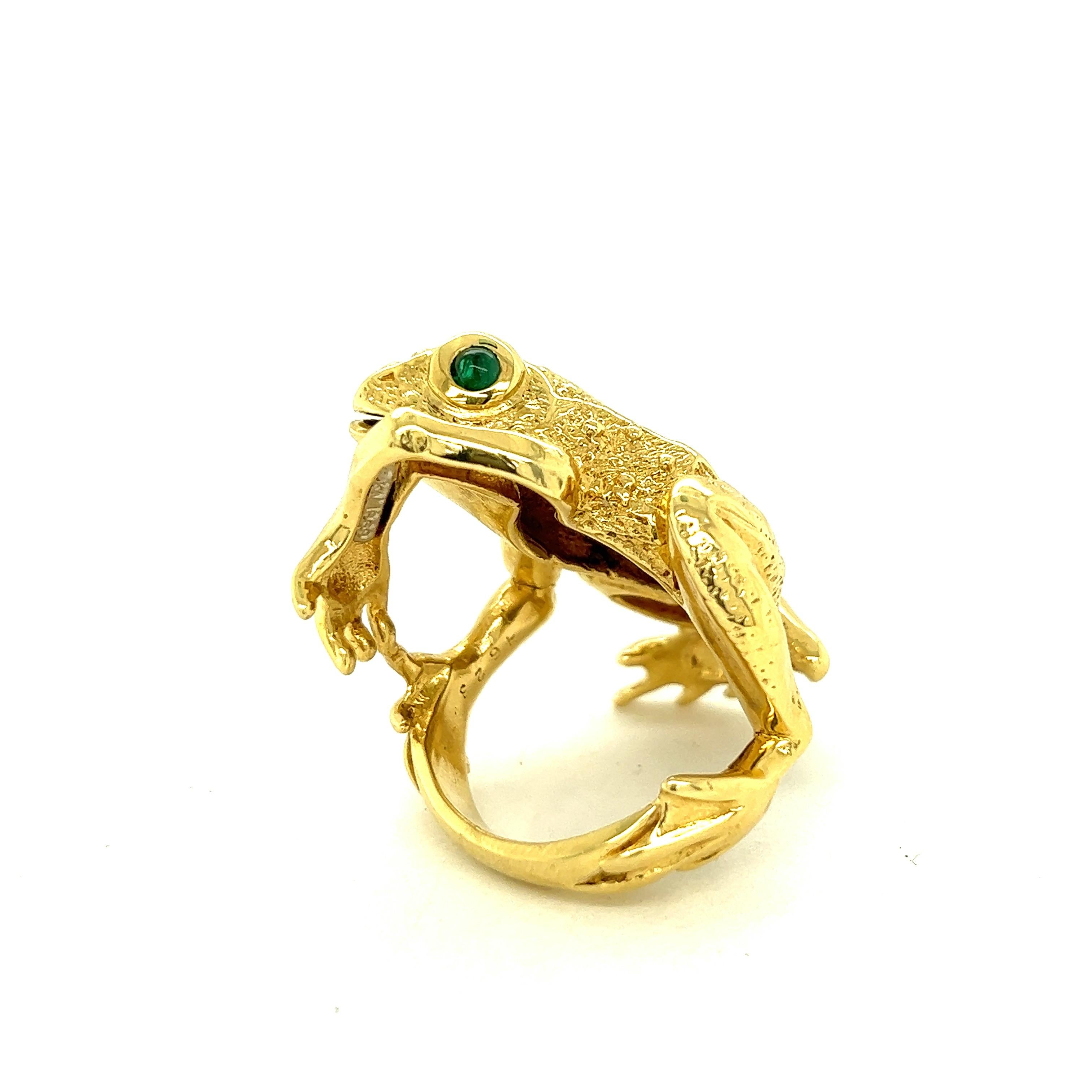Kurt Wayne Vintage 18k Yellow Gold Large Frog Ring In Excellent Condition In New York, NY