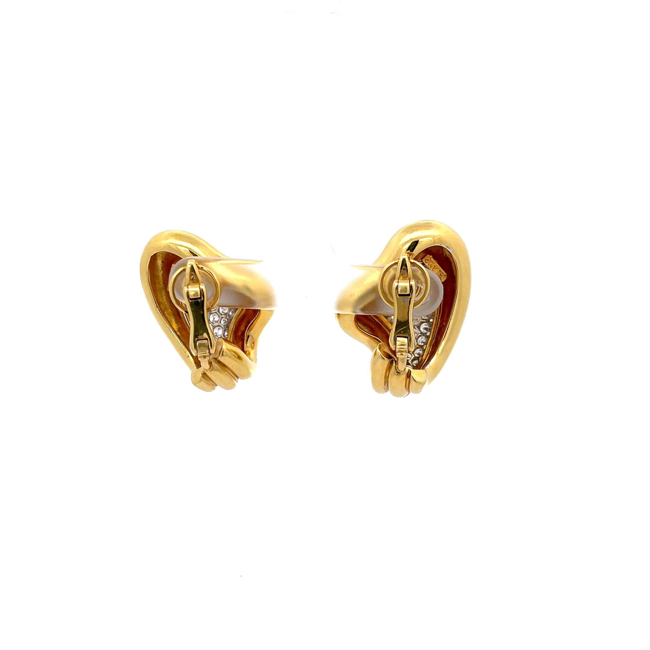 Pendientes de clip con diamantes pavé Kurt Wayne Oro amarillo de 18 quilates en Bueno estado para la venta en Dallas, TX