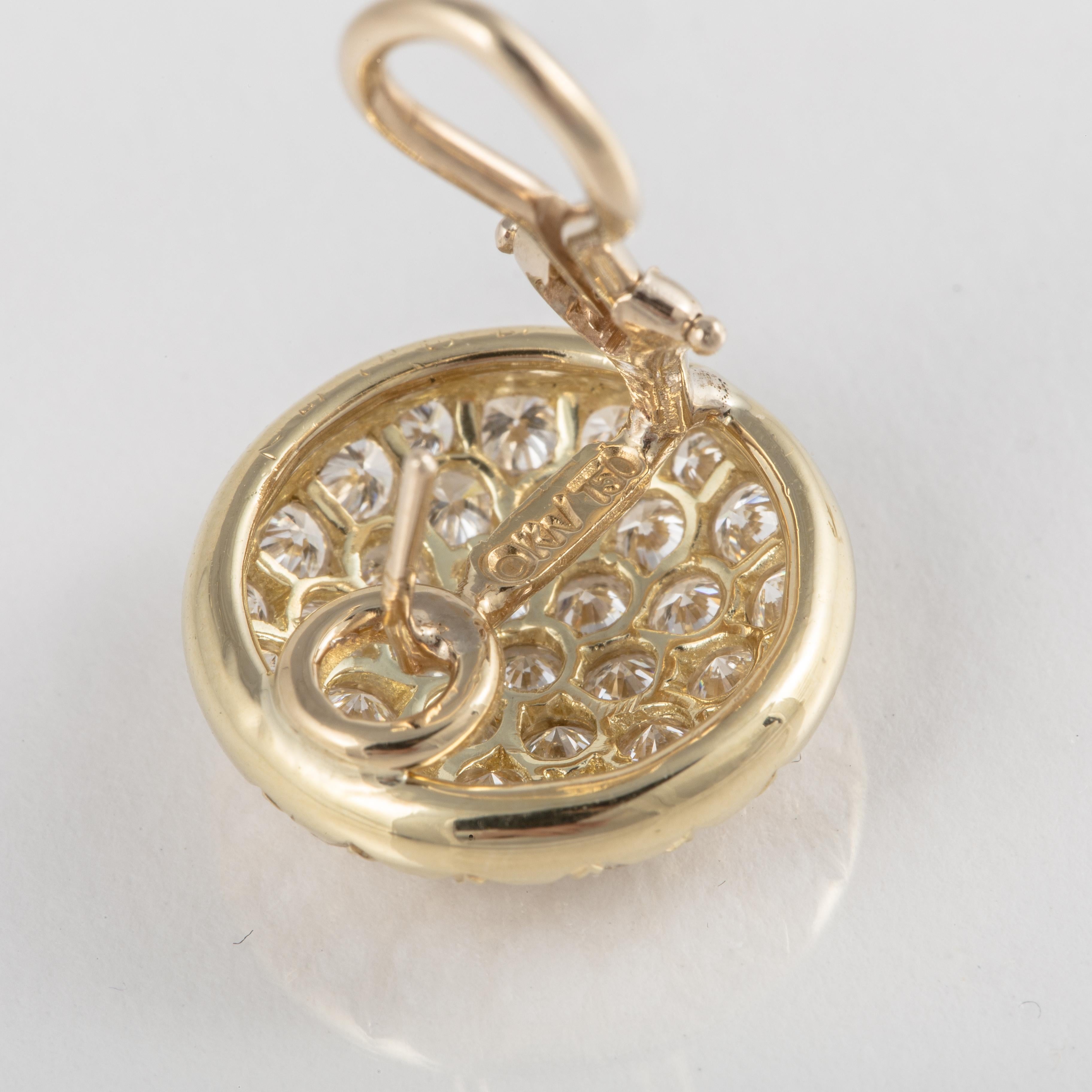 Pendientes vintage de botón de diamantes de oro de 18 quilates Kurt Wayne en Bueno estado para la venta en Houston, TX
