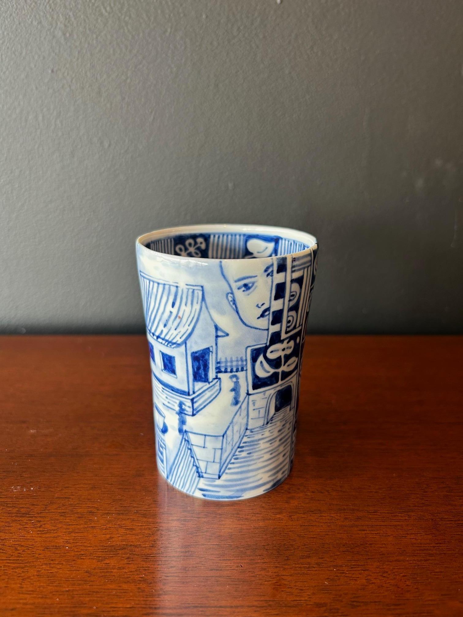Fin du 20e siècle Tasse en porcelaine de Kurt Weiser  en vente