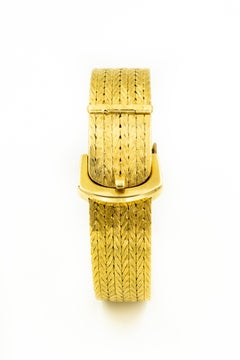 Kurz Mid-20th Century Covered Yellow Gold Buckle Ladies Wristwatch Bracelet