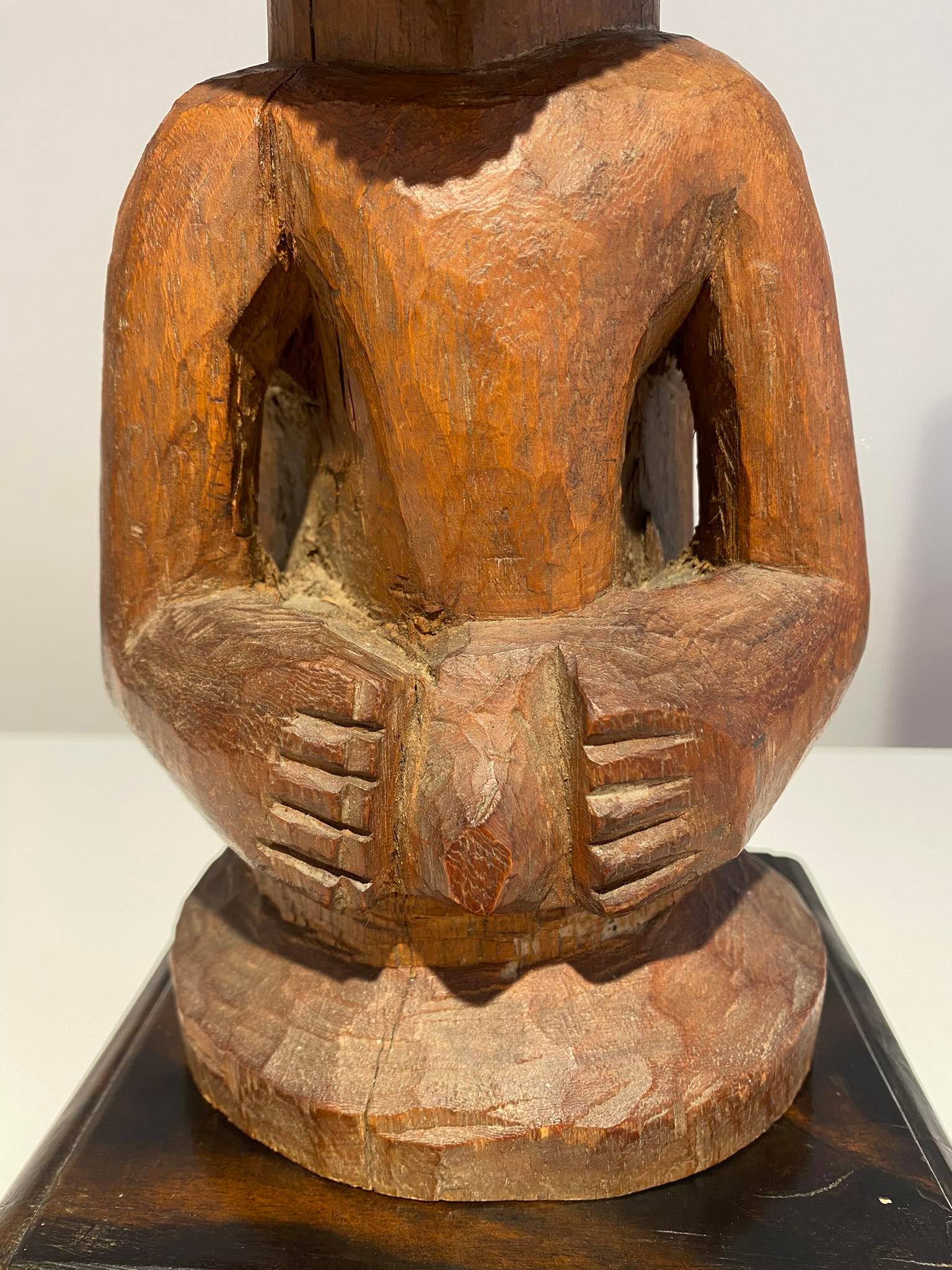 Fétiche d'ancêtre en bois Kusu ca 1900 RD Congo Afrique Art Tribal Centrafricain en vente 6