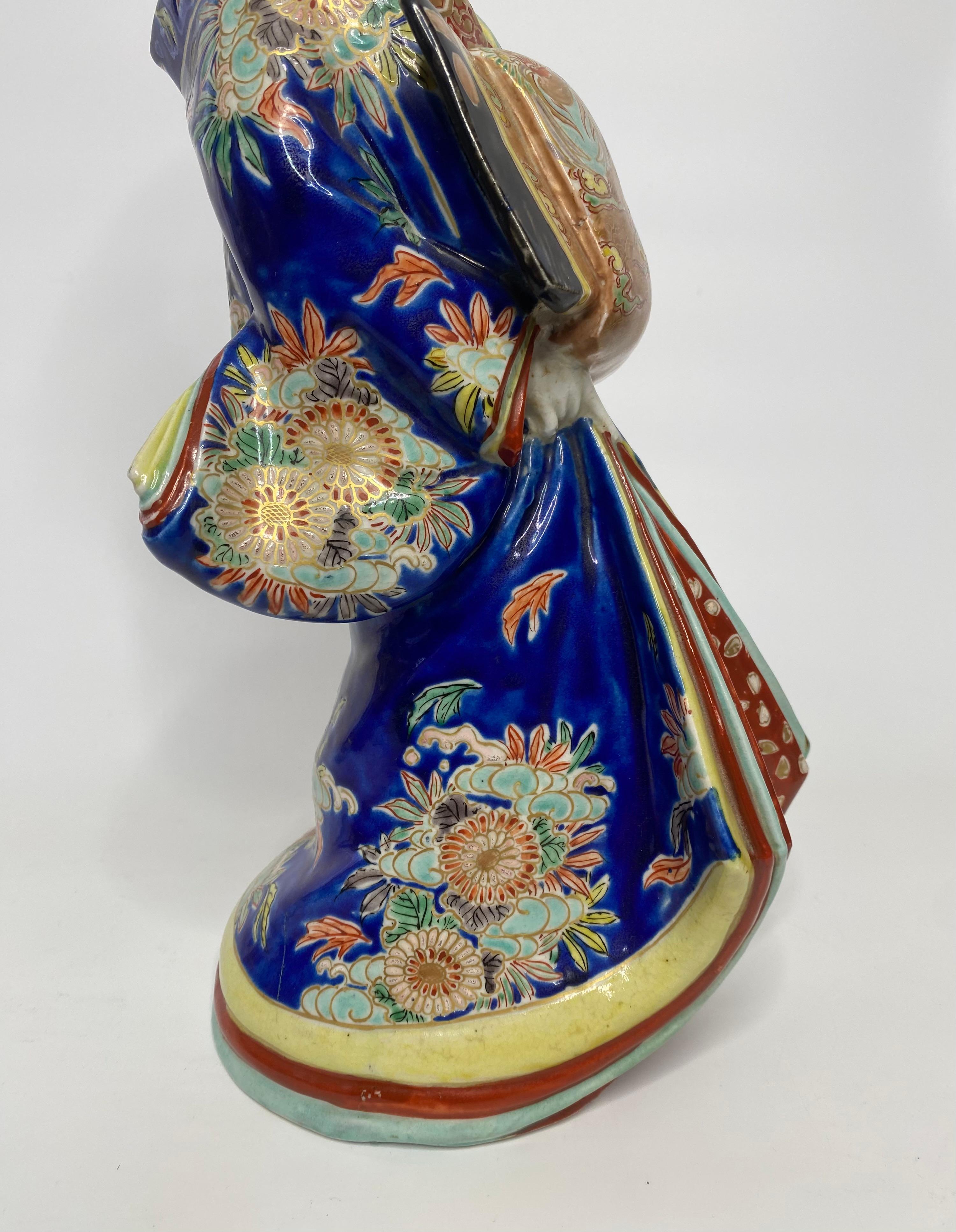 Kutani Porcelain Bijin, Japan, C. 1900. Meiji Period In Excellent Condition In Gargrave, North Yorkshire