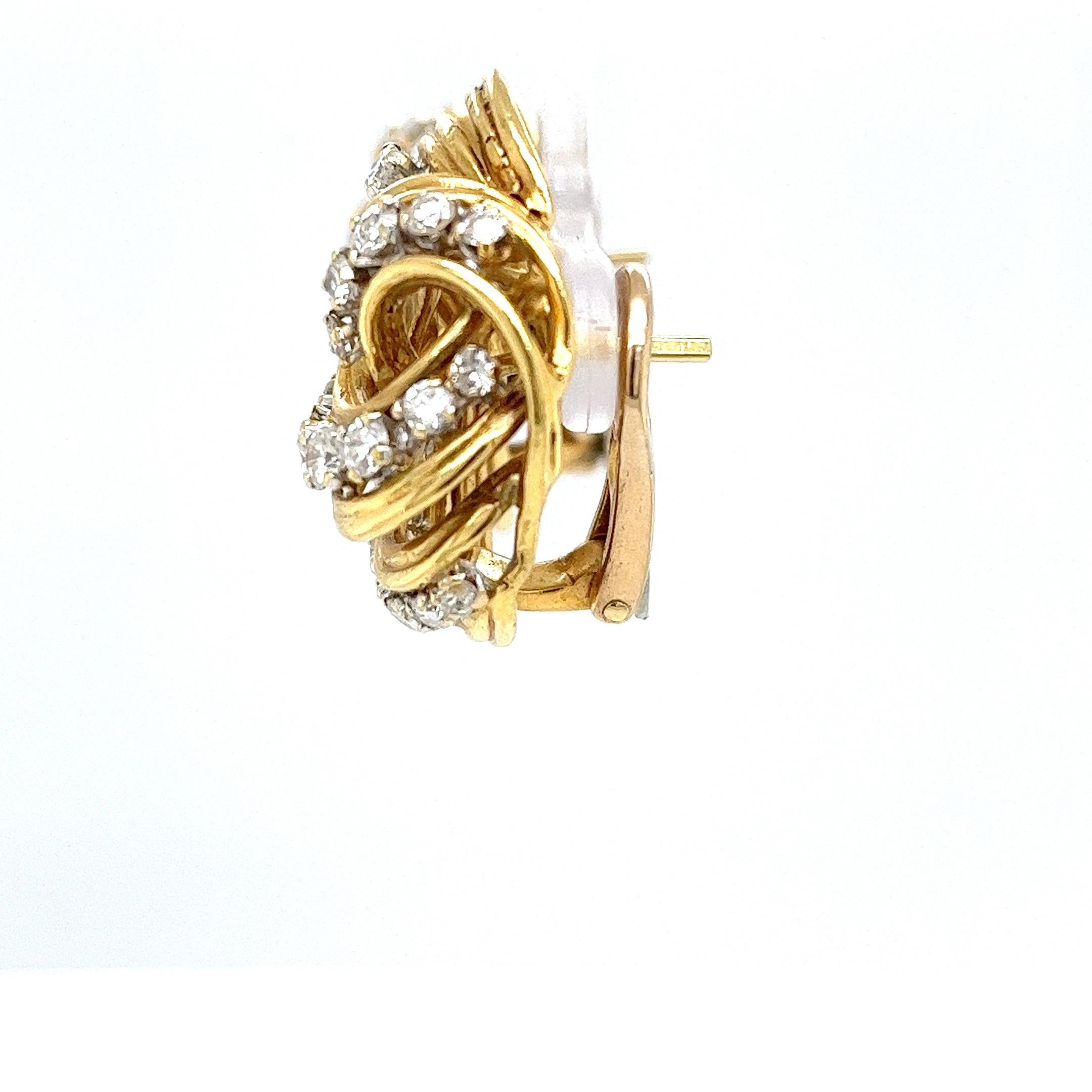 Kutchinsky 18ct Yellow Gold Diamond Cluster Clip-On Earrings en venta 1
