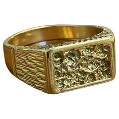 Kutchinsky 18k Yellow Gold Hammered Ring Vintage & Rare