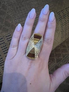 Kutchinsky 18k Yellow Gold & Tiger Eye Ring circa 1970s Vintage