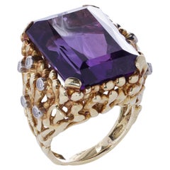Kutchinsky 18kt Gold Ladies Ring with Amethyst