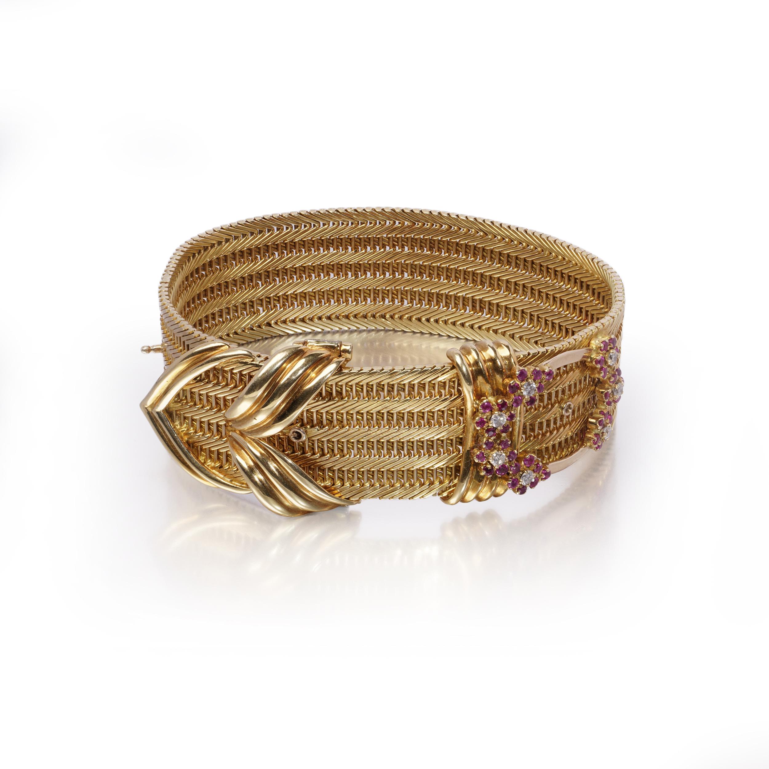 Taglio brillante Bracciale da cintura Kutchinsky in oro giallo 18kt, rubini e diamanti, Londra, 1961 in vendita