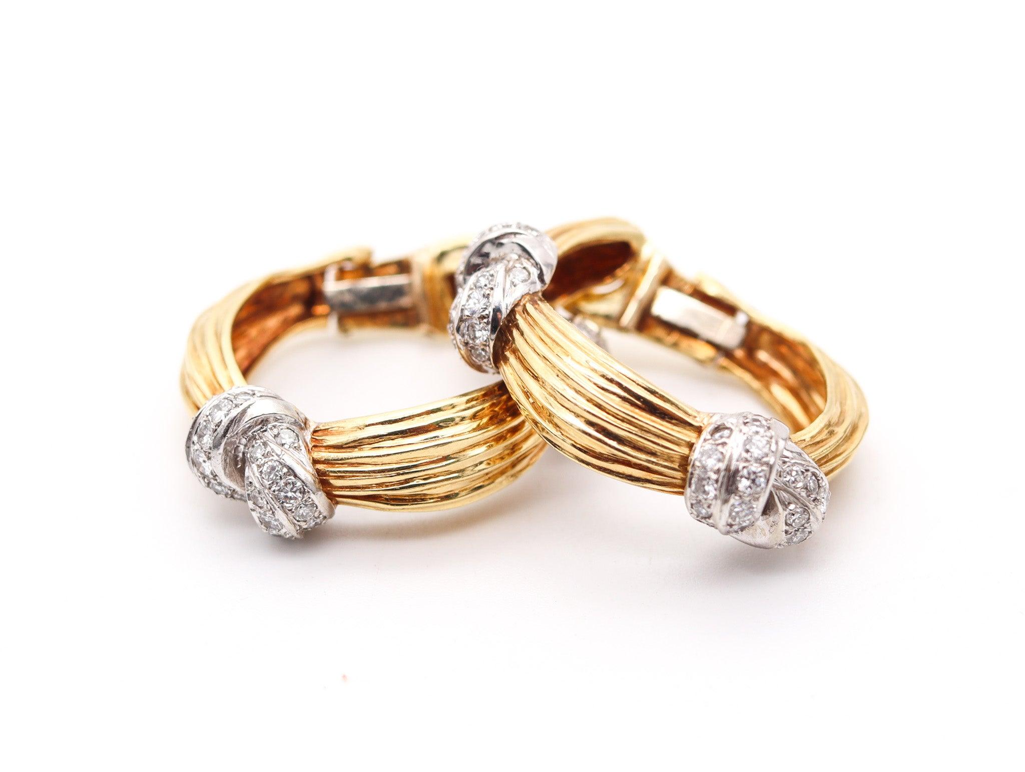 Pendientes de aro grandes KUTCHINSKY 1974 London de oro de 18 quilates y diamantes VS Corte brillante en venta