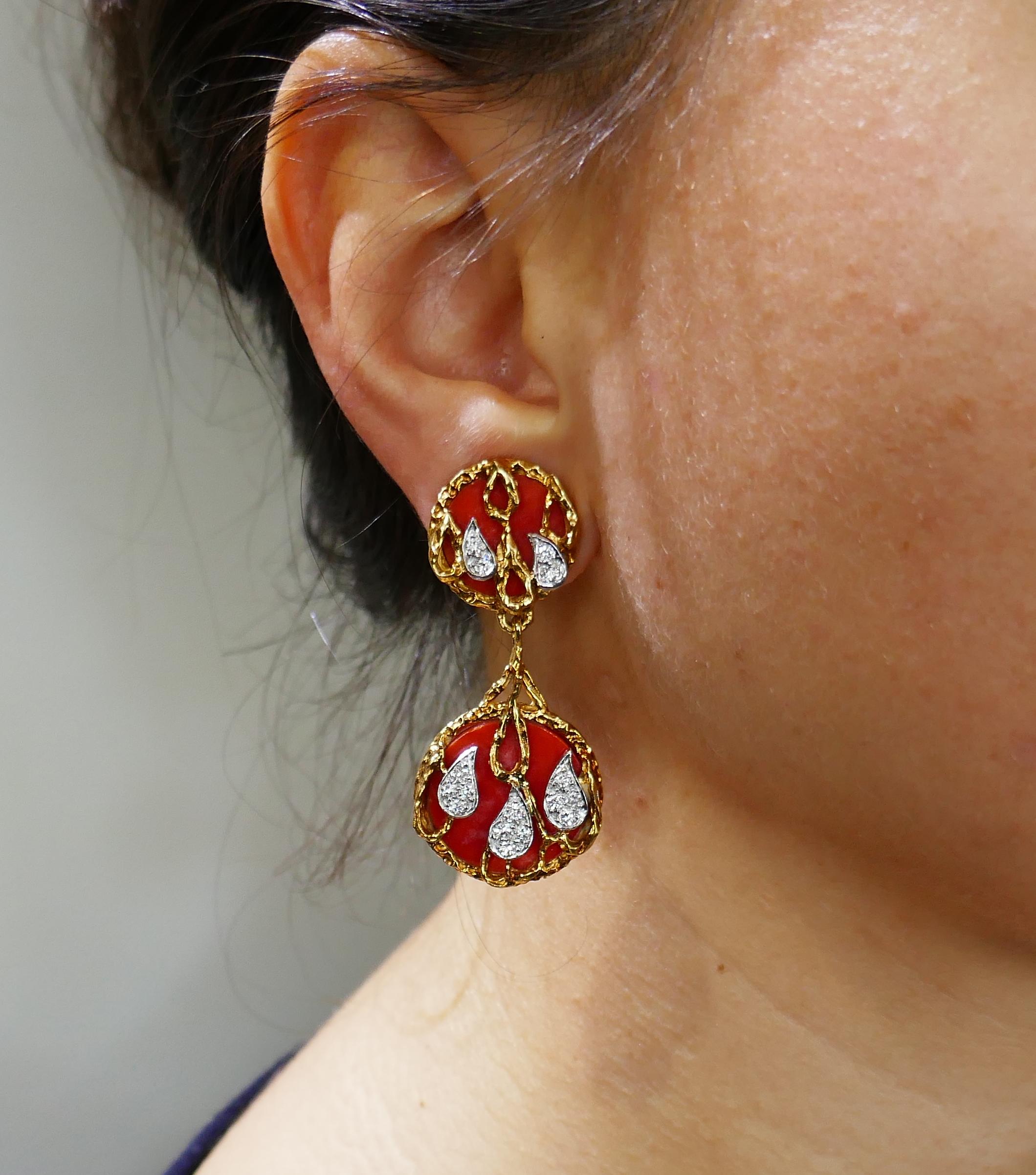 Kutchinsky Coral Diamond Gold Earrings In Fair Condition In Beverly Hills, CA