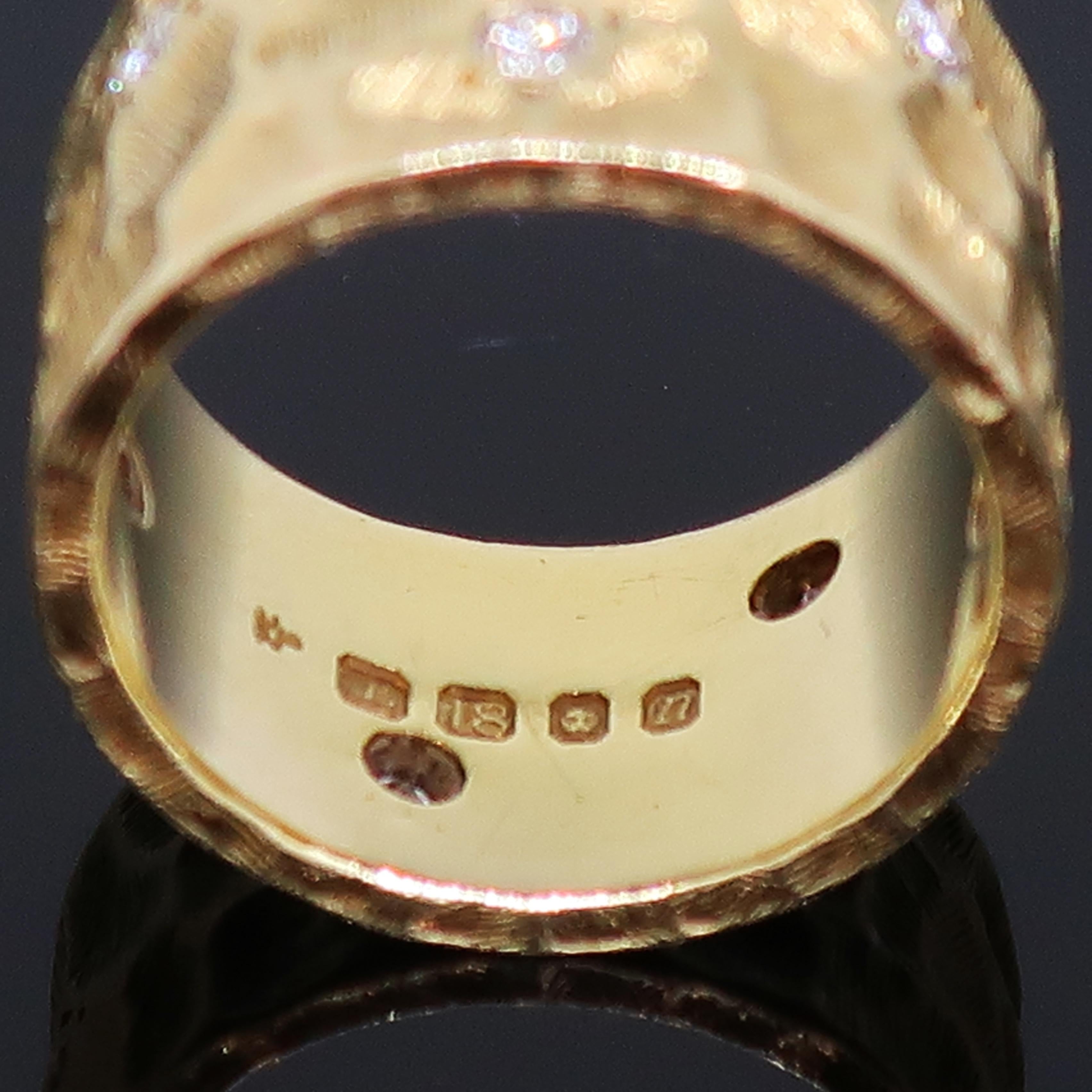 Kutchinsky Diamond Band Ring 18 Karat Yellow Gold  In Good Condition In East Grinstead, GB