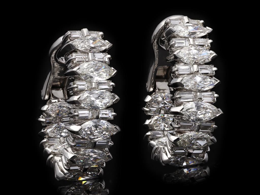 Kutchinsky diamond hoop earrings, circa 1970. For Sale 3