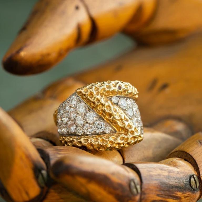 Kutchinsky Hand Forged 18K Yellow Gold and 2.80 Carat, Diamond Ring, circa 1970s For Sale 5