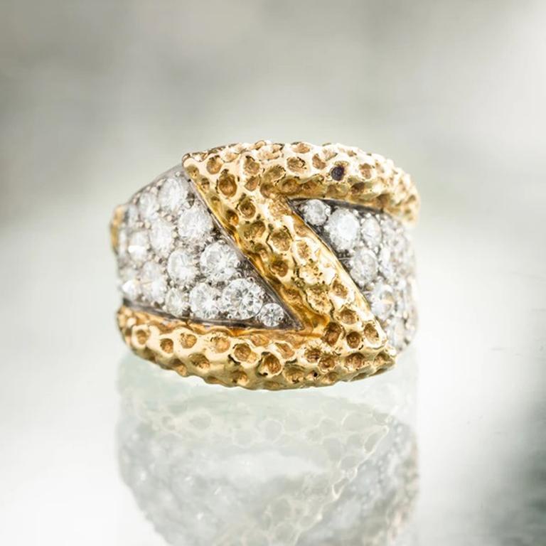 Kutchinsky Hand Forged 18K Yellow Gold and 2.80 Carat, Diamond Ring, circa 1970s For Sale 2