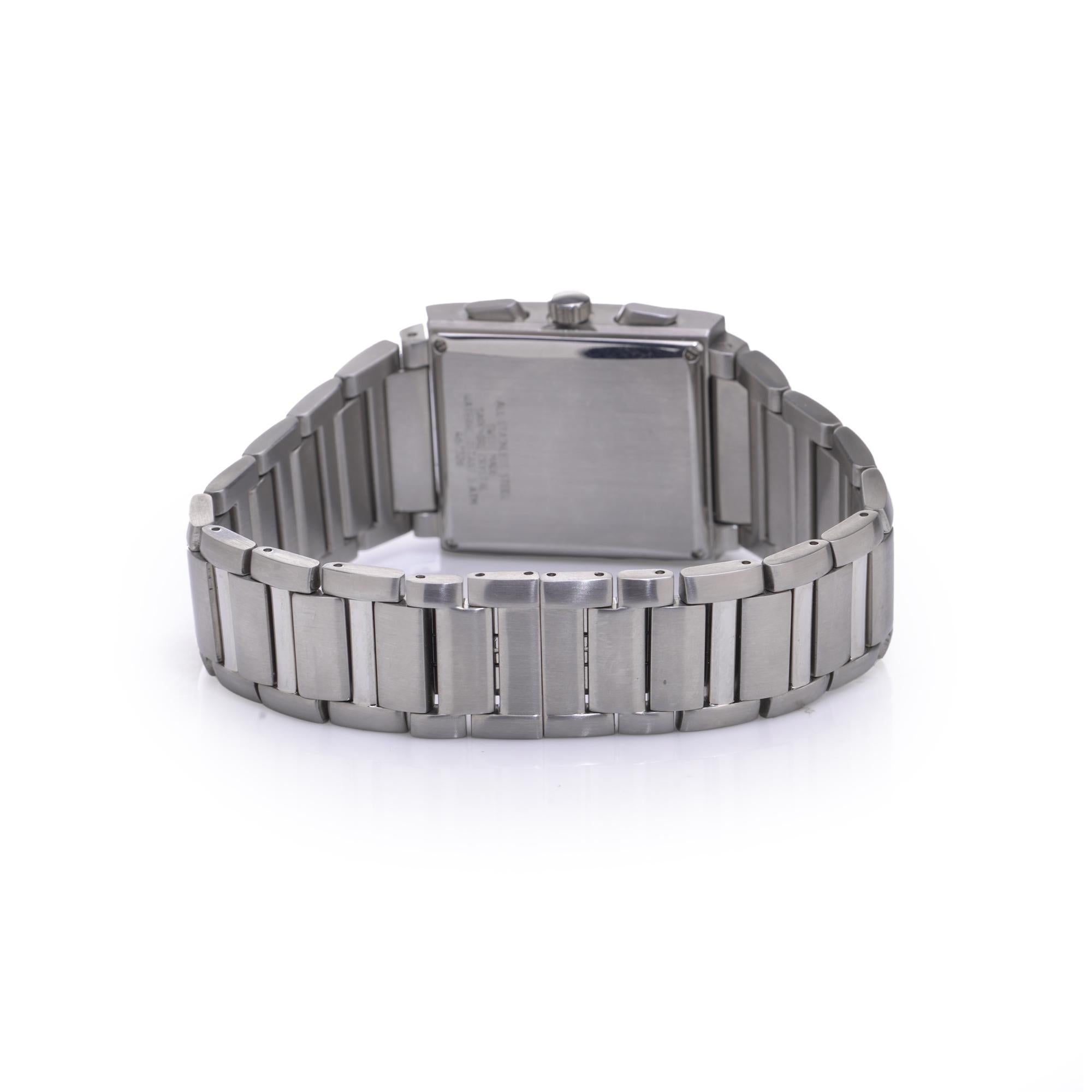 Montre-bracelet Kutchinsky en acier inoxydable avec chronographe à diamants en vente 2