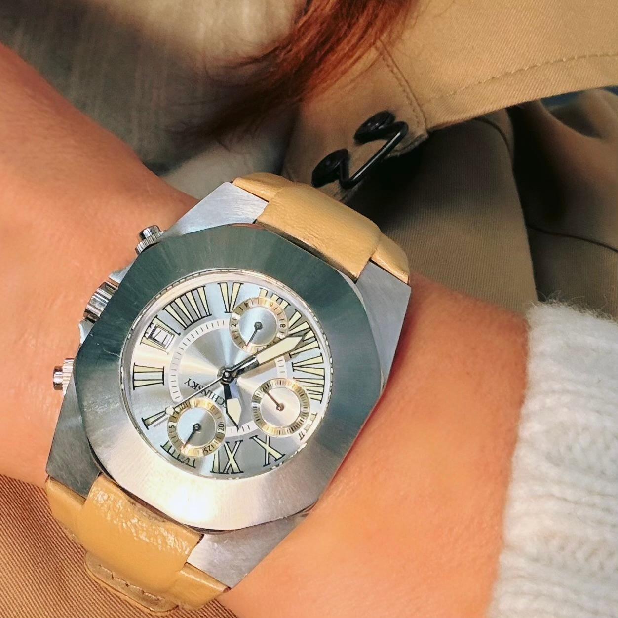 Reloj de pulsera cronógrafo automático de acero Kutchinsky, fondo de caja de exposición, años 2000 en venta 6