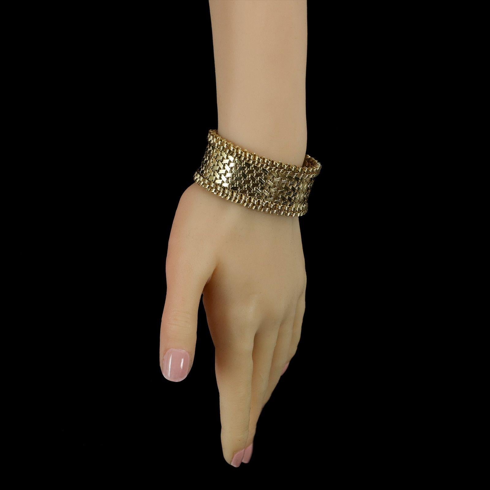 Kutchinsky Stylish 18ct Gold Woven Mesh Bracelet 1966 2