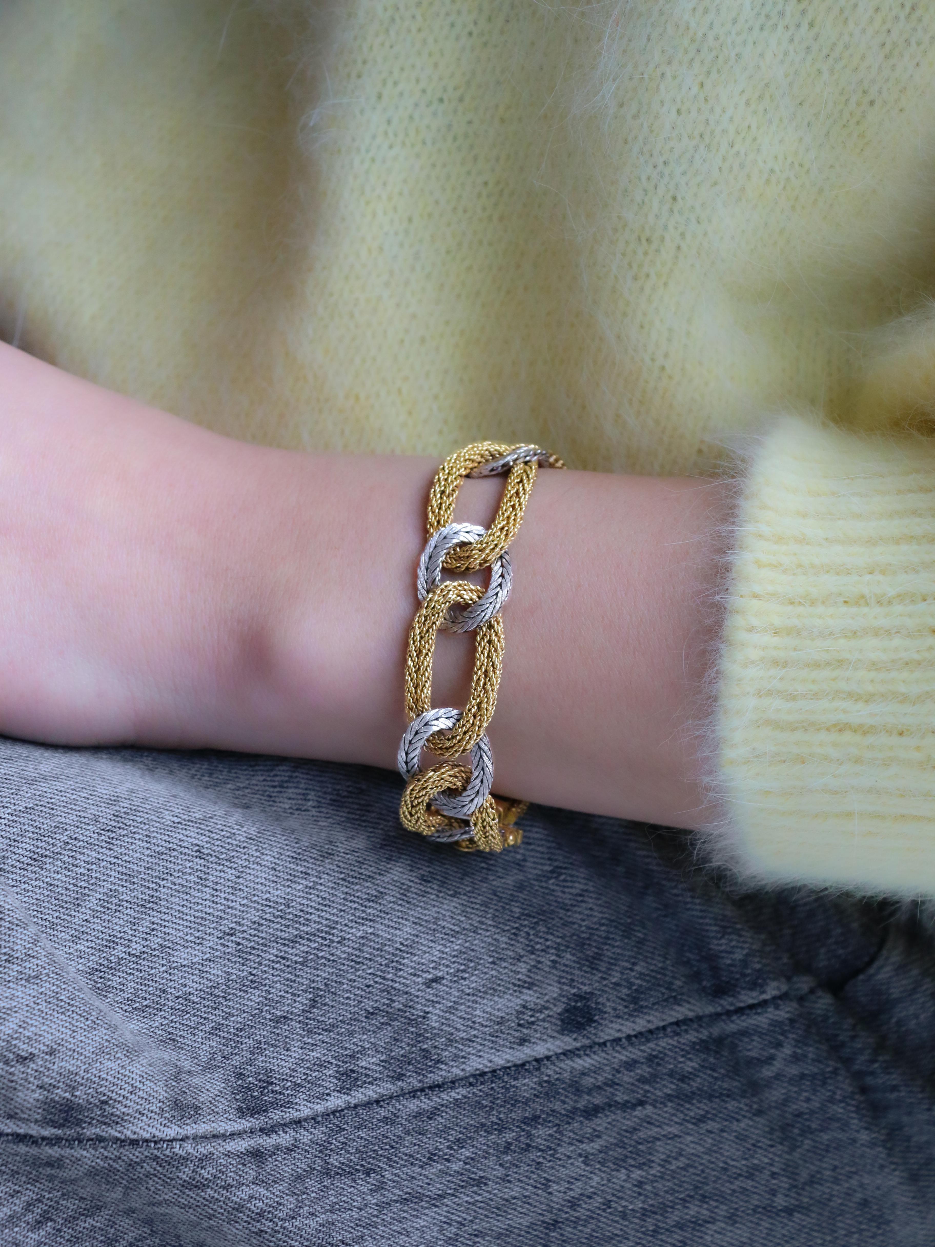 KUTCHINSKY Vintage braided yellow and white gold bracelet For Sale 8