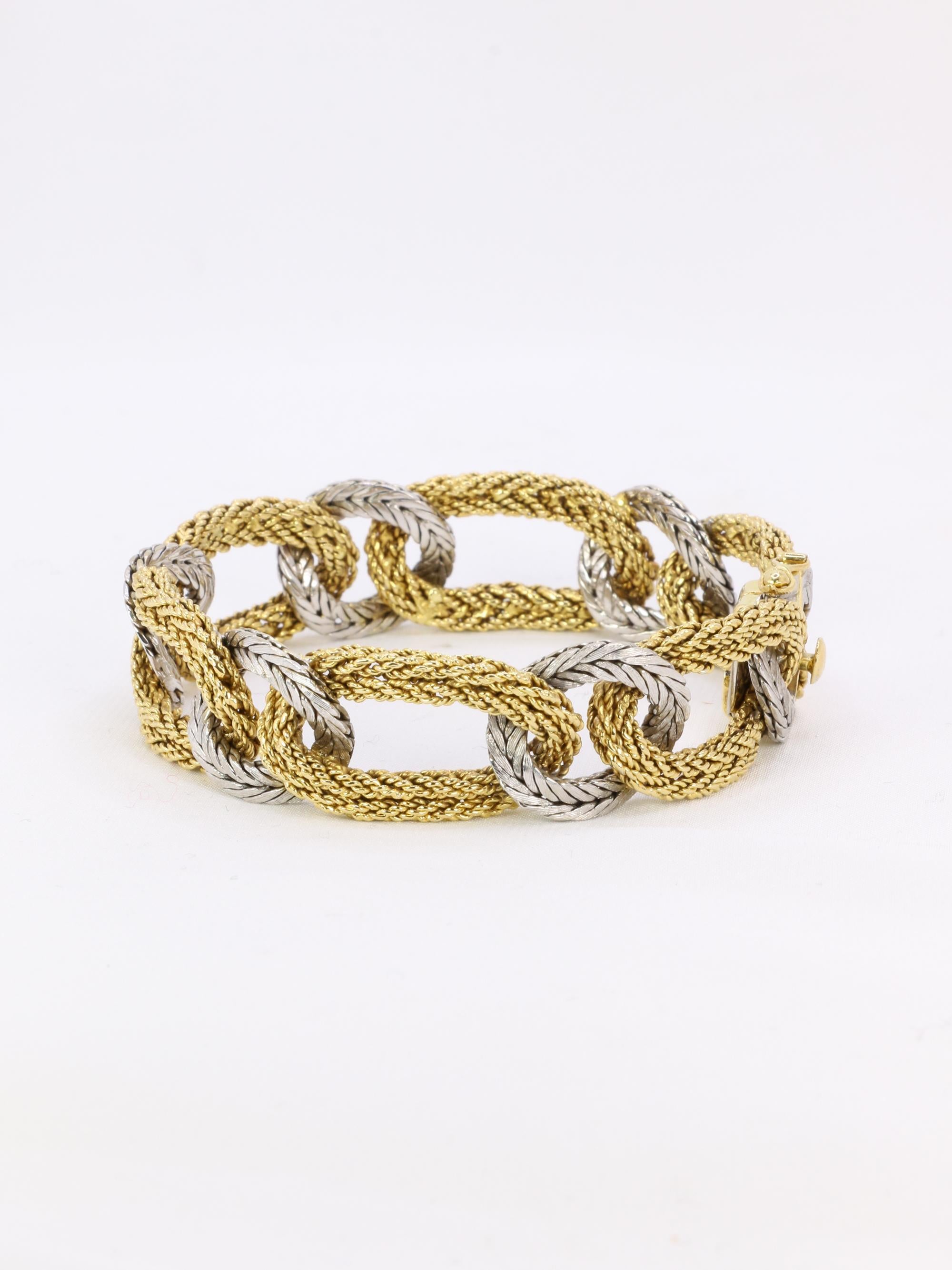 KUTCHINSKY Vintage braided yellow and white gold bracelet In Good Condition For Sale In PARIS, FR