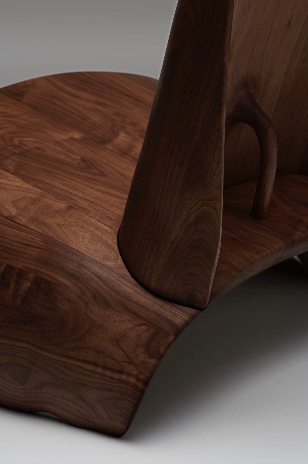 Kutitji Stuhl / Shield Stuhl von Trent Jansen im Angebot 3