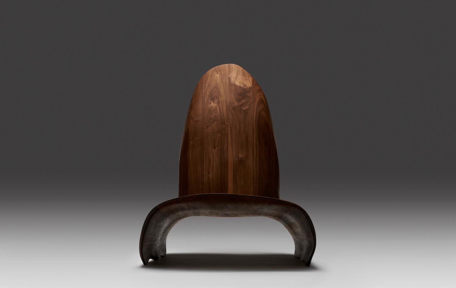 Kutitji | Shield Chair by Errol Evans + Trent Jansen In New Condition For Sale In Beverly Hills, CA