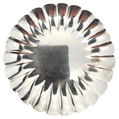 Kuyeda 950 Silver Scalloped Trinket Dish #24341