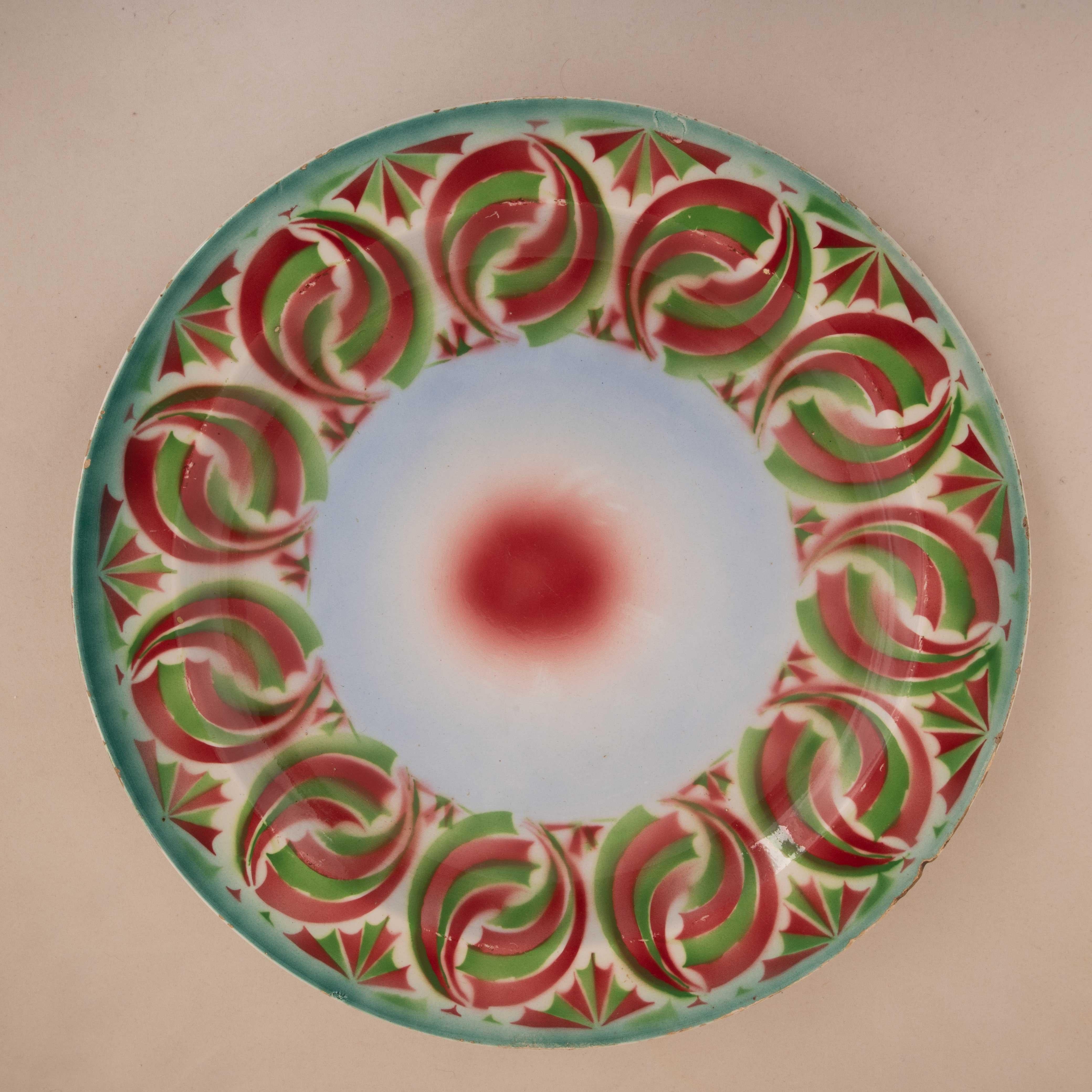 Kuznetsov Ceramic Plate, Rare Design, Russia, Early 20th Century at 1stDibs