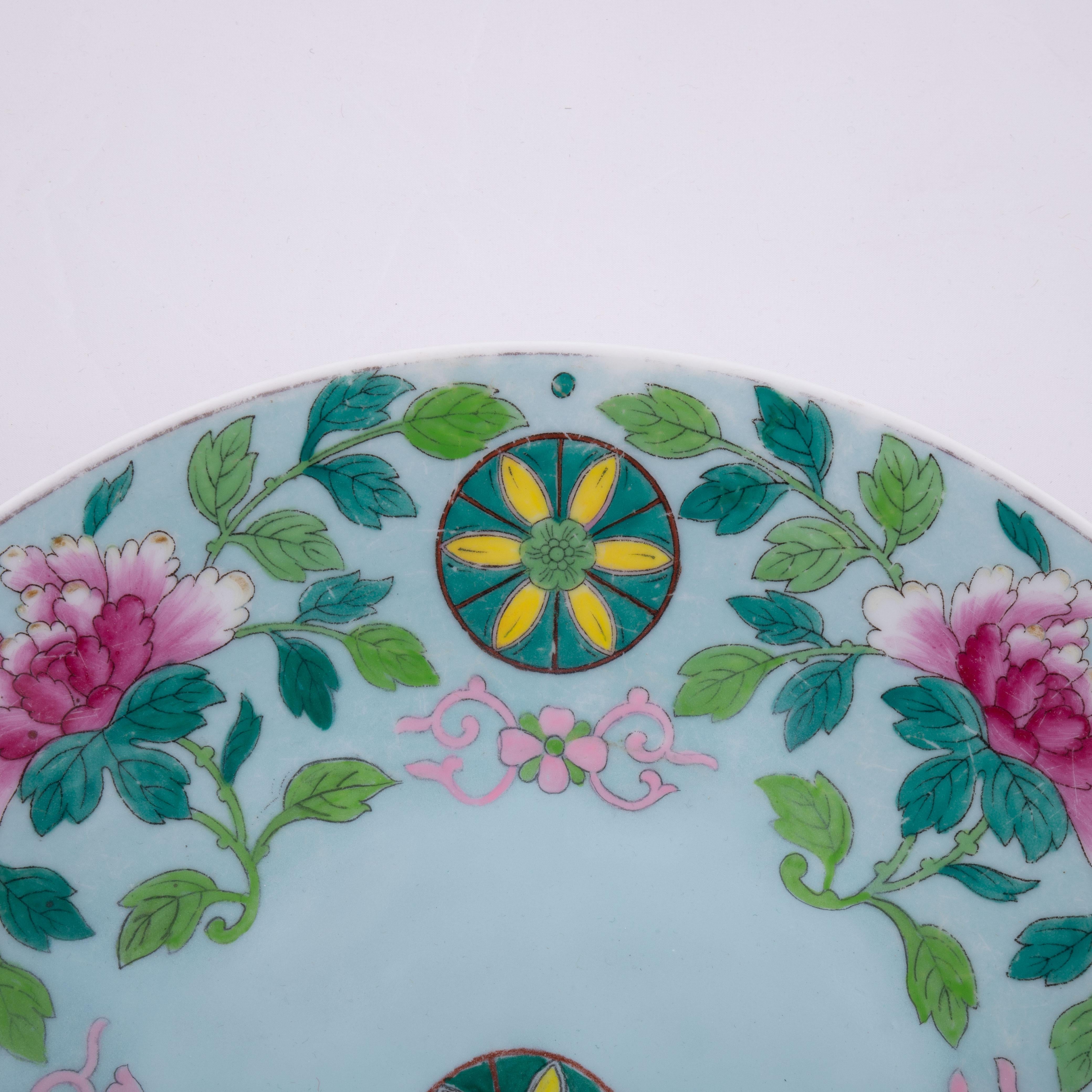 Russian Kuznetsov Ceramic Plate, Russia, Early 20th Century For Sale