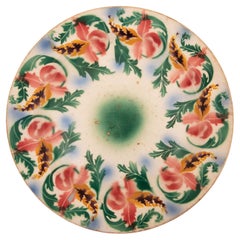 Kuznetsov Ceramic Plate, Russia, Early 20th Century