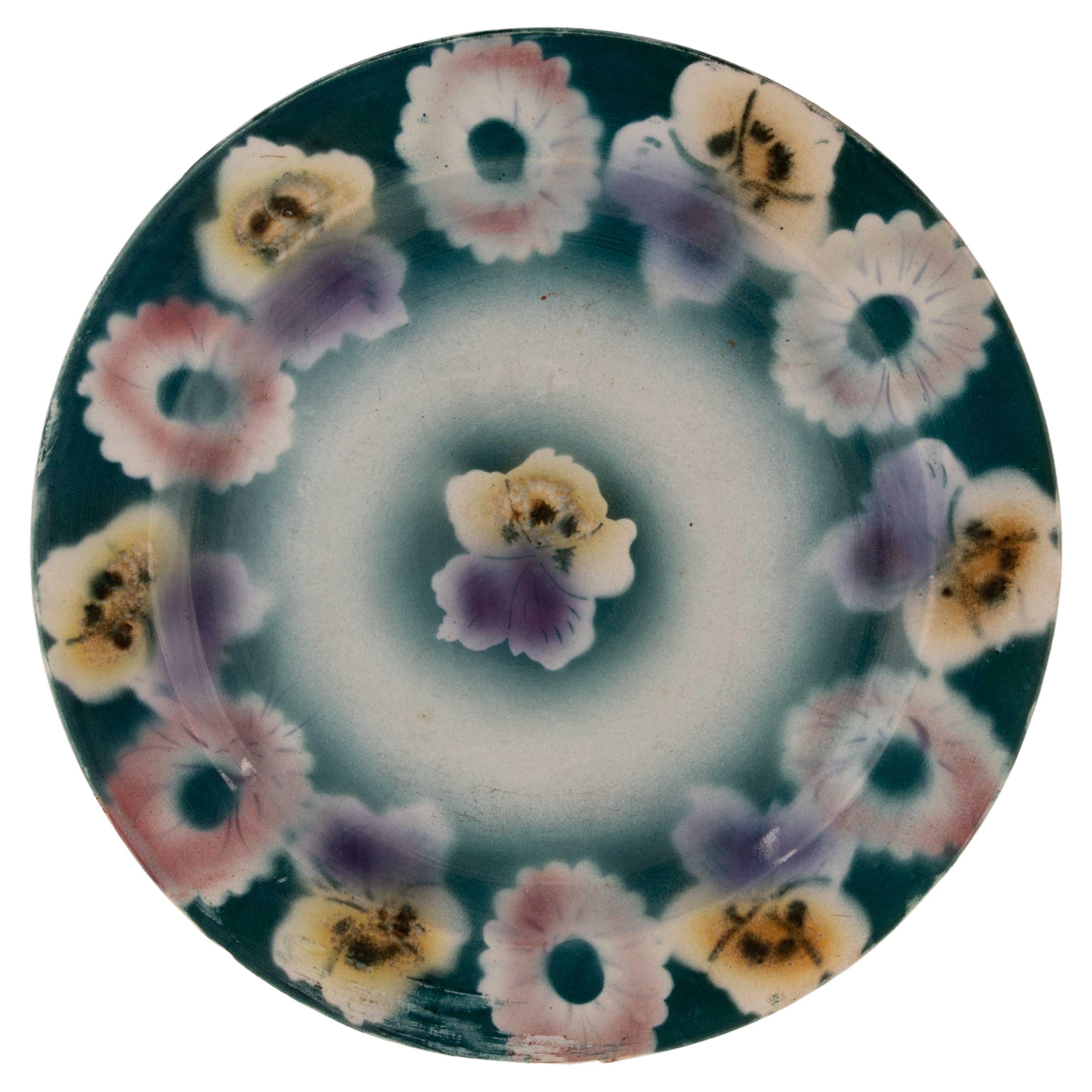 Kuznetsov Ceramic Plate, Russia, Early 20th Century