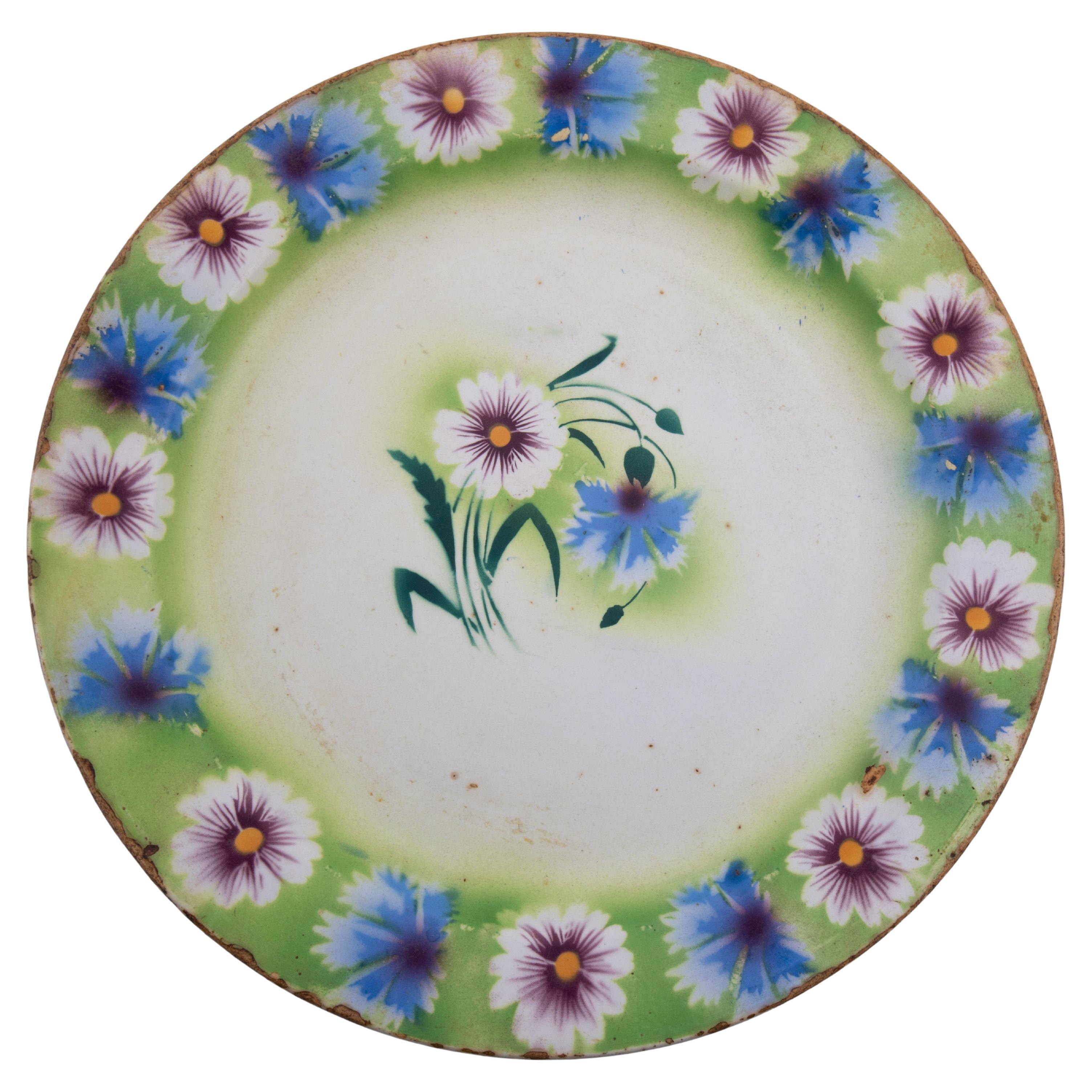 Kuznetsov Ceramic Plate, Russia, Early 20th Century For Sale