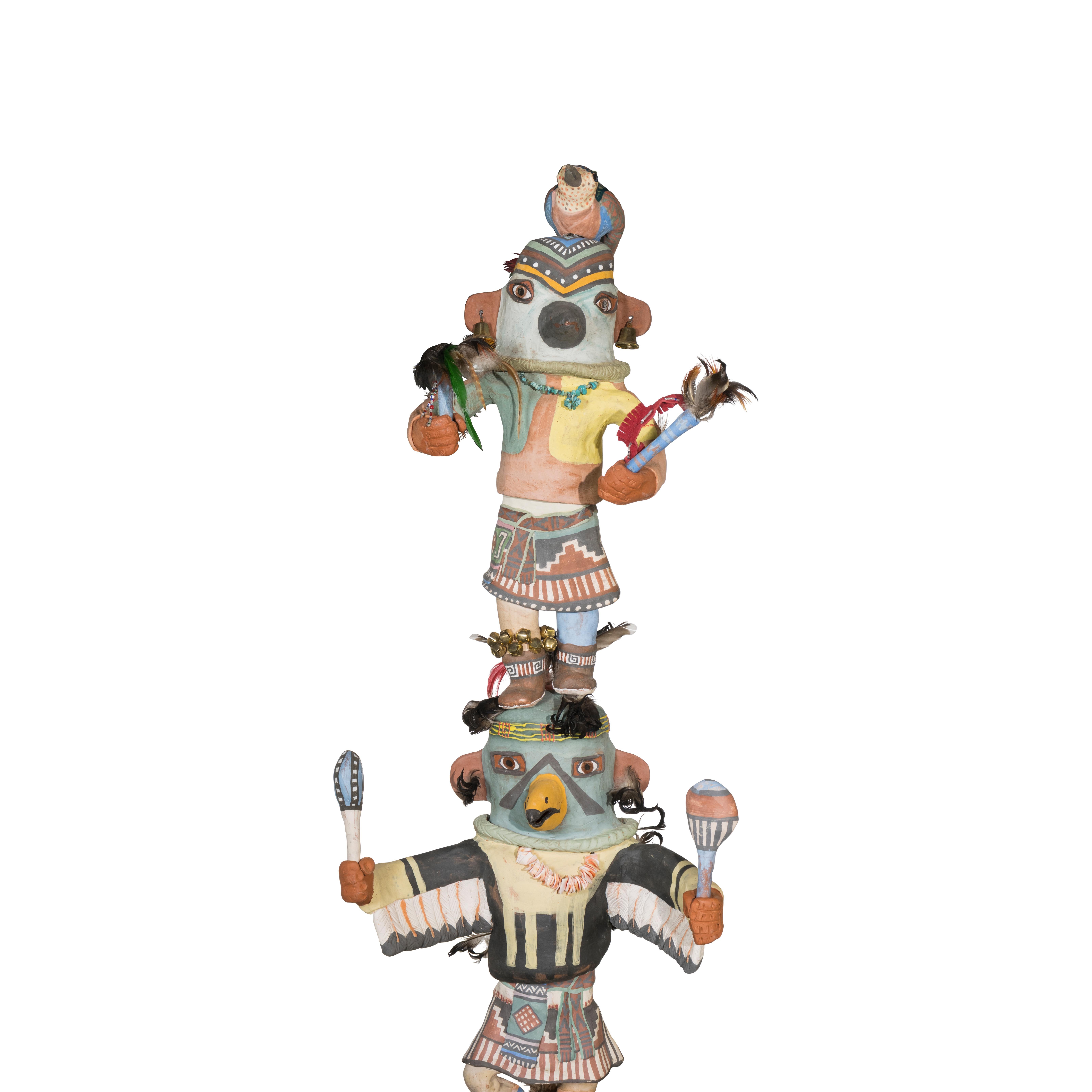 Kwahu Adler Kachina Terrakotta-Totem 78 Zoll hoch (amerikanisch) im Angebot