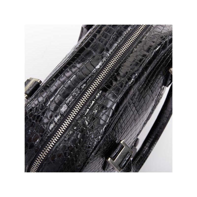 KWANPEN black high shine glossy scaled leather hardware zipper top handbag en vente 4