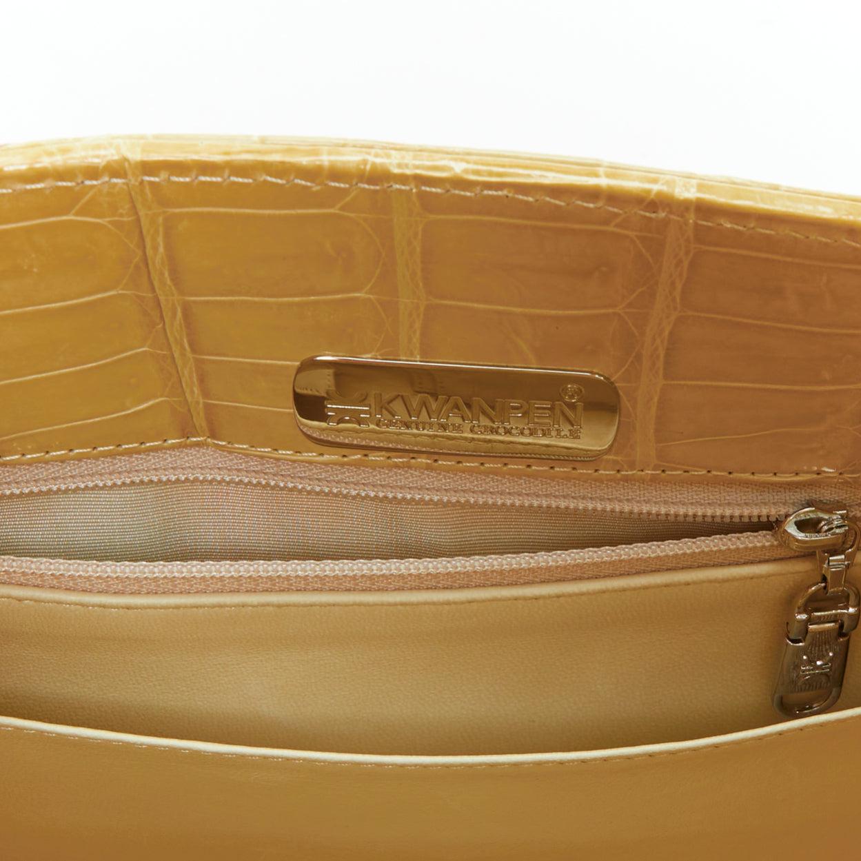 KWANPEN Crest Classic Droplet glossy beige scaled leather turnlock tote bag 5