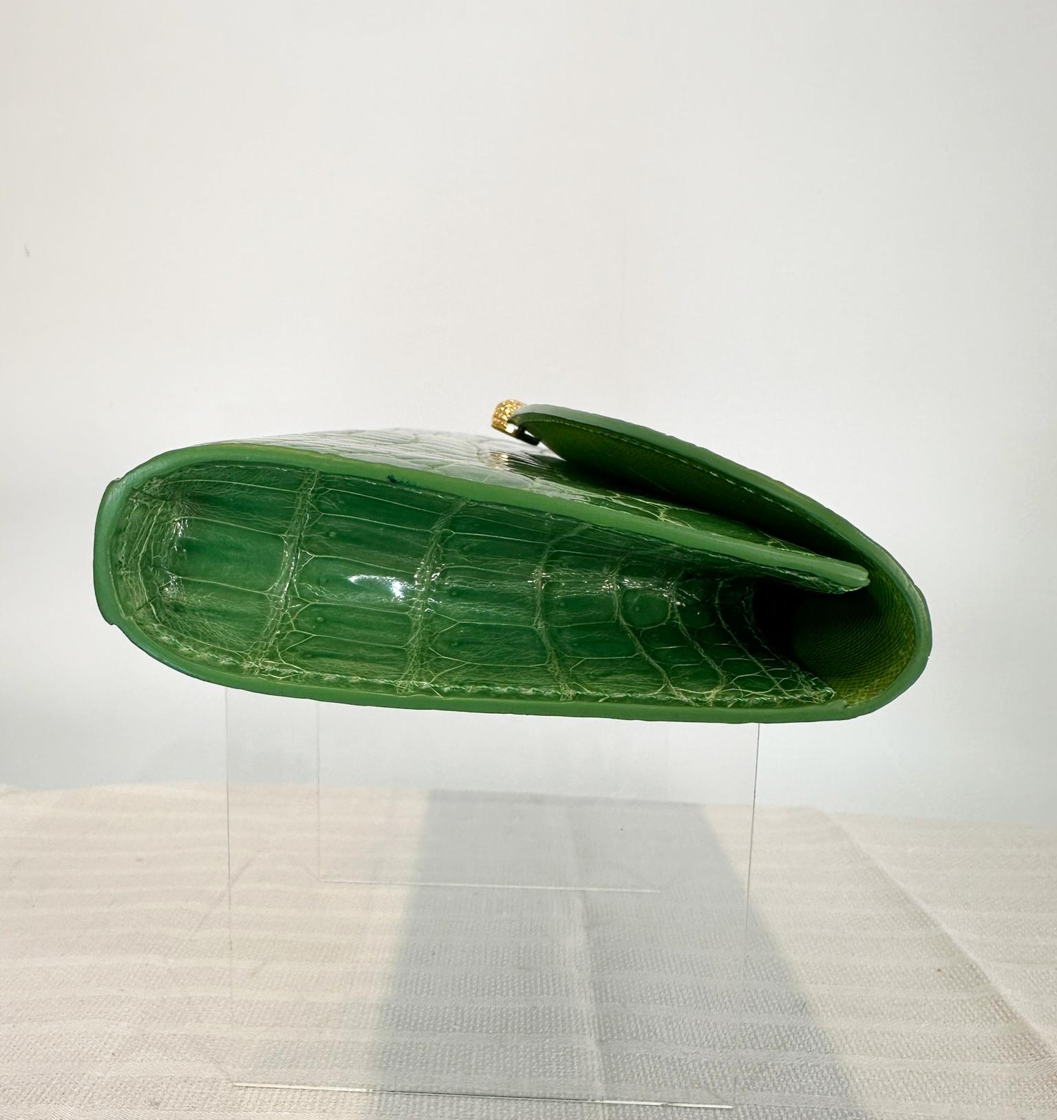 Kwanpen Grass Green Crocodile Long Clutch Handbag with Gold Hardware 2