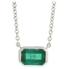 Kwiat 18k Weißgold 0,60ct Lünette Vivid Green Emerald Solitaire Anhänger Halskette