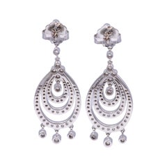 Pendientes colgantes de oro blanco de 18 quilates con diamantes redondos de 3,00 ct TW Kwiat