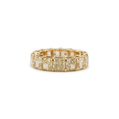 Kwiat 18K Yellow Gold Full Eternity Radiant Cut Yellow Diamond Wedding Band