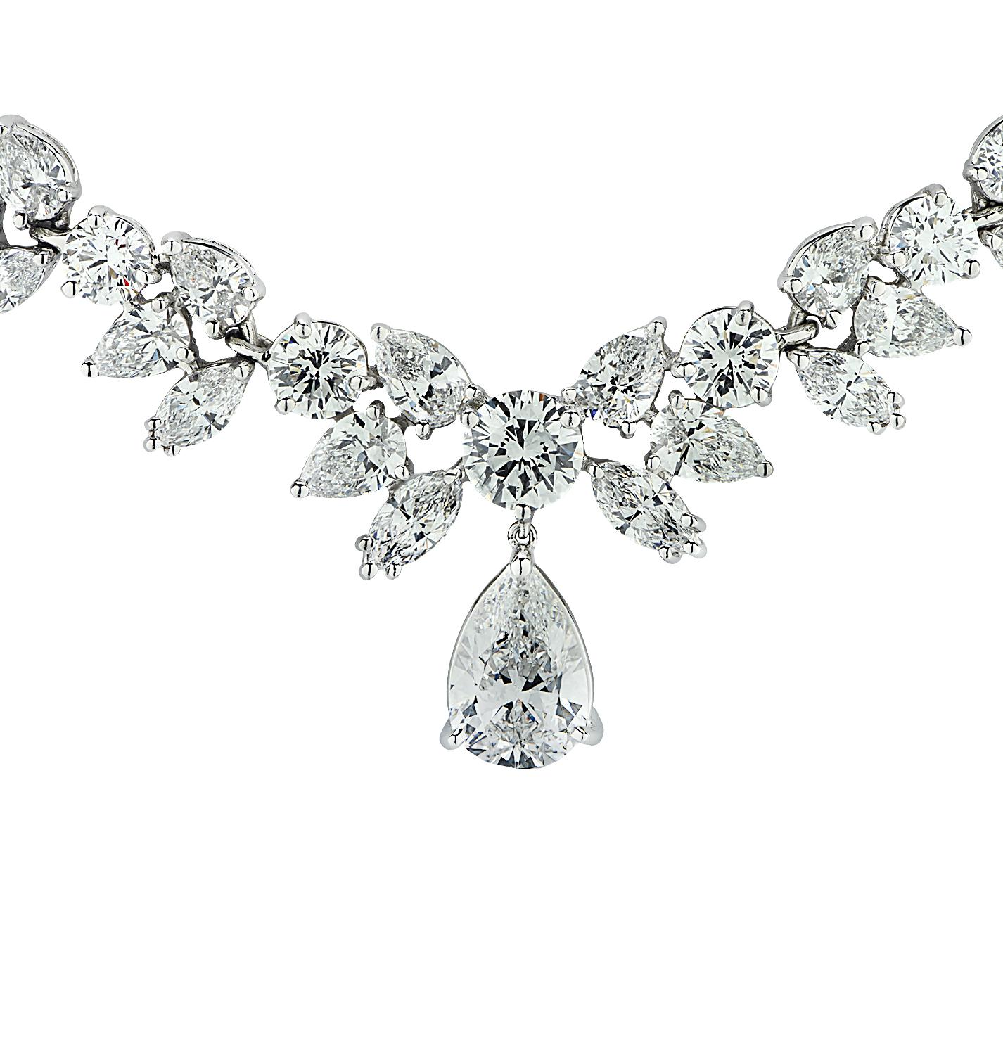 Modern Vivid Diamonds 40.10 Carat Diamond Necklace 