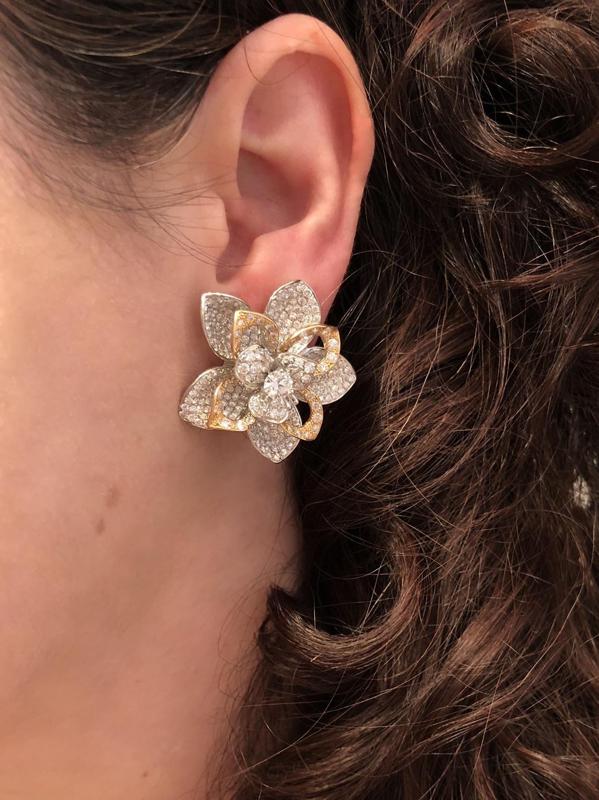 Round Cut Kwiat Diamond Flower Earrings from the Lotus Collection 18k White and Rose Gold