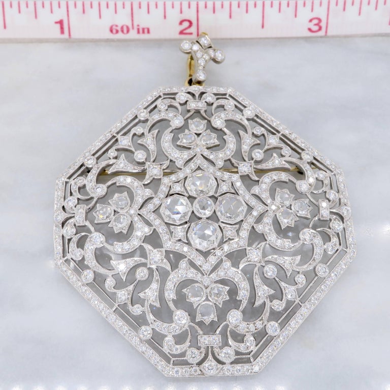 Women's Kwiat Diamond Medallion Pendant Necklace