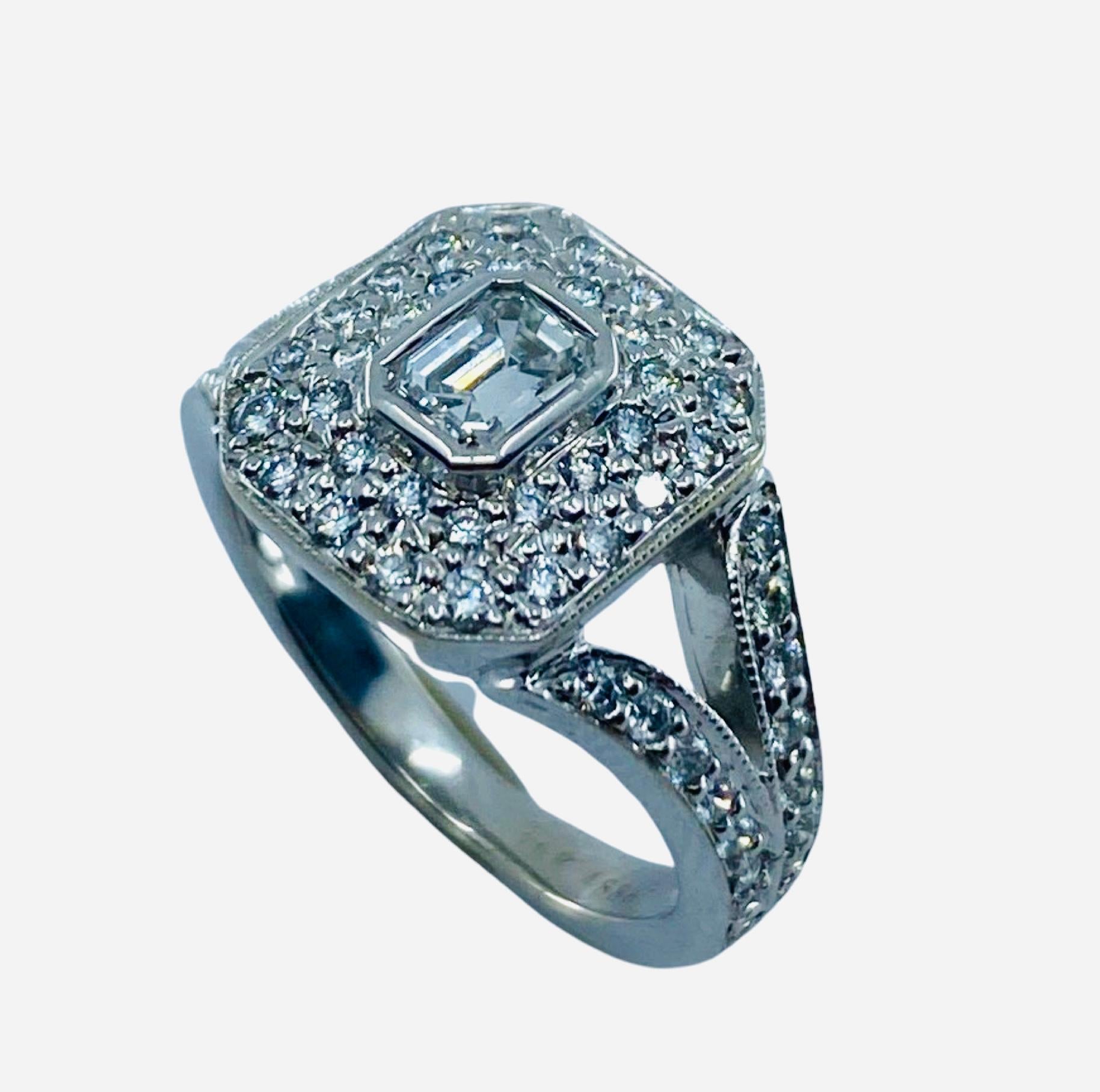 Women's Kwiat Diamond Ring 18k White Gold For Sale
